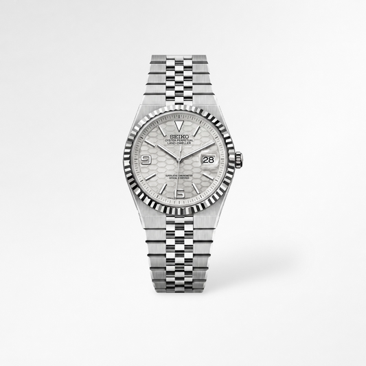 Land Dweller White Reglage watch
