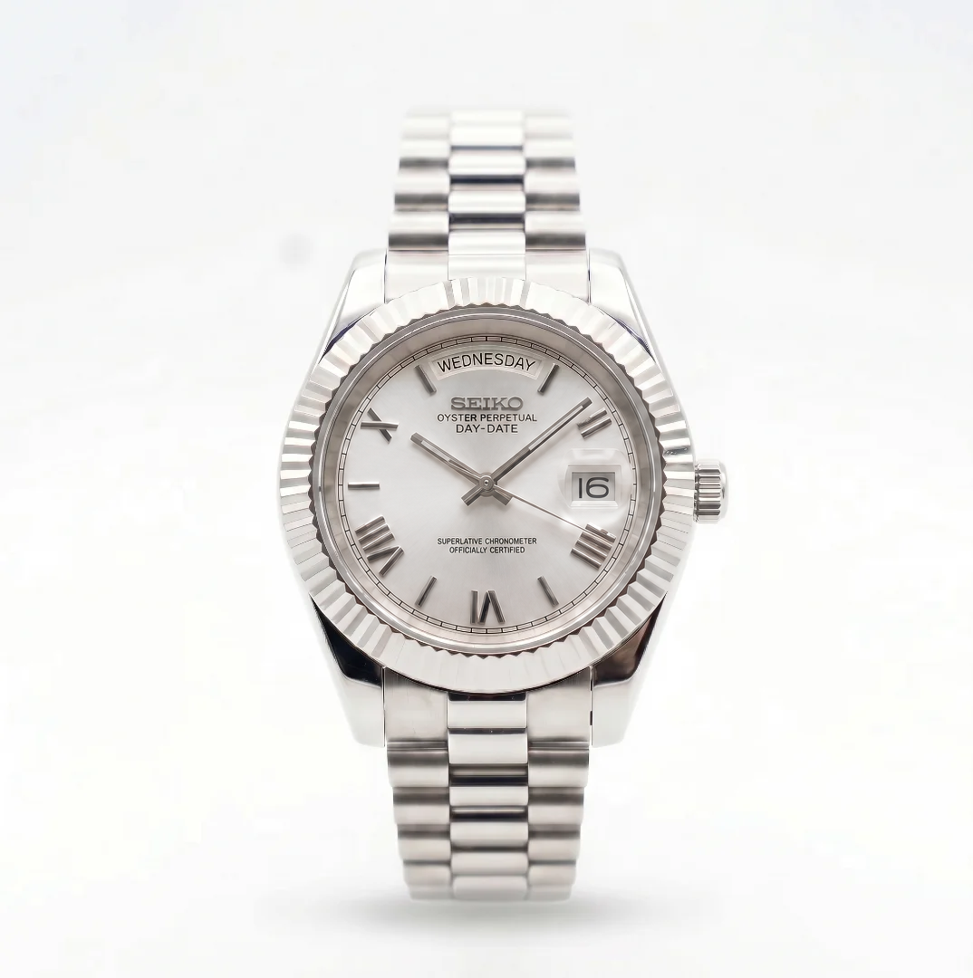 Day-Date White Reglage watch